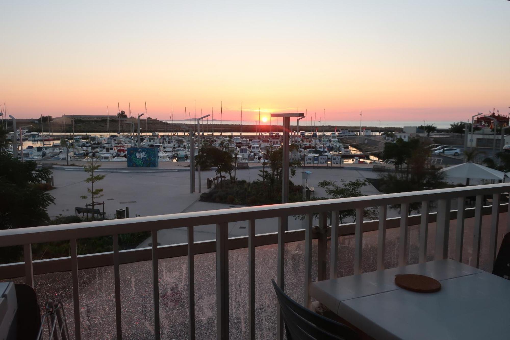 Studio Valras Vue Port Et Mer Wi-Fi Gratuit ภายนอก รูปภาพ